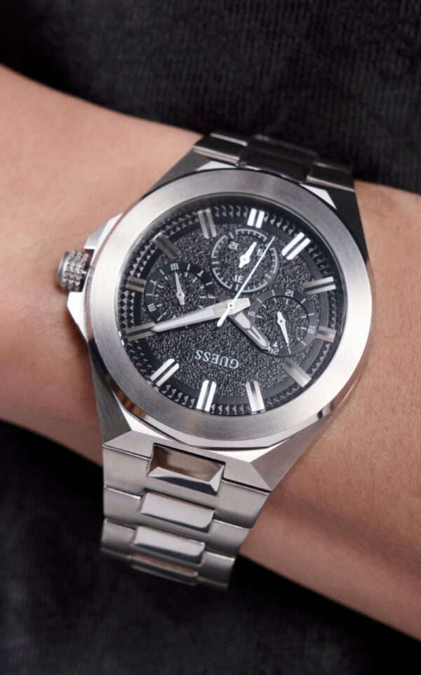 GUESS MEN WATCH DASHBOARD
