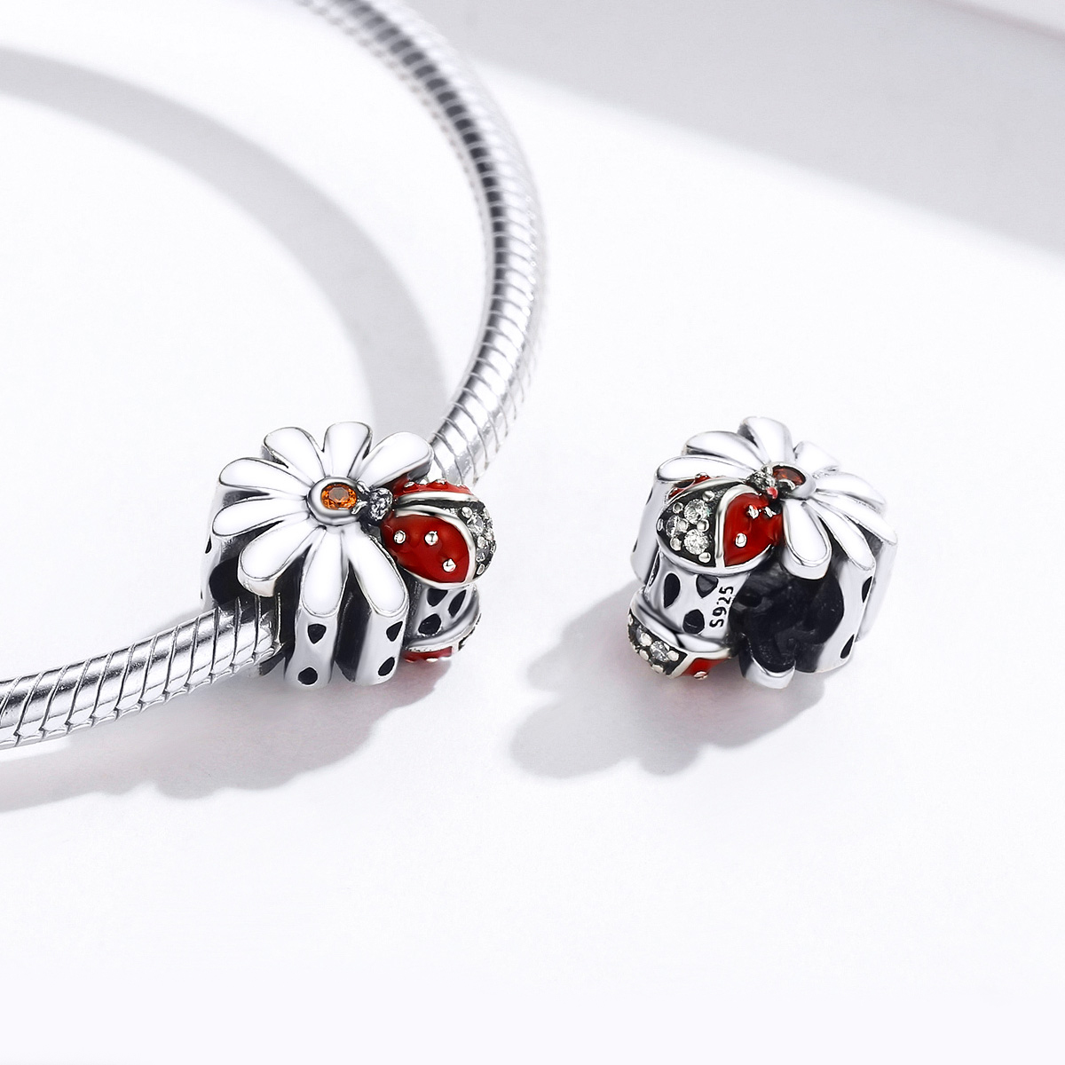 ΑΣΗΜΕΝΙΟ CHARM (925) Margarita and lady bug - Image 3