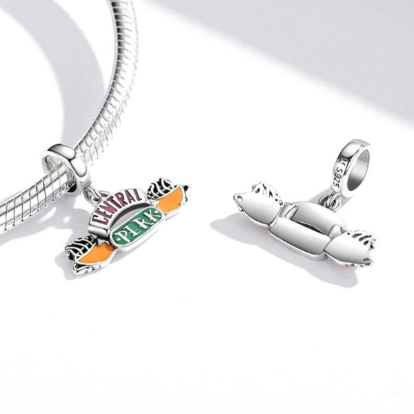 ΑΣΗΜΕΝΙΟ CHARM (925) Central Perk